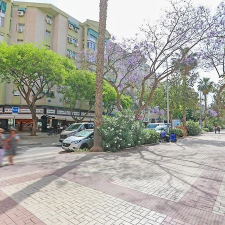 Holidays2Malaga Goya - Zona Huelin & 500 Mts De La Playa Apartment Luaran gambar